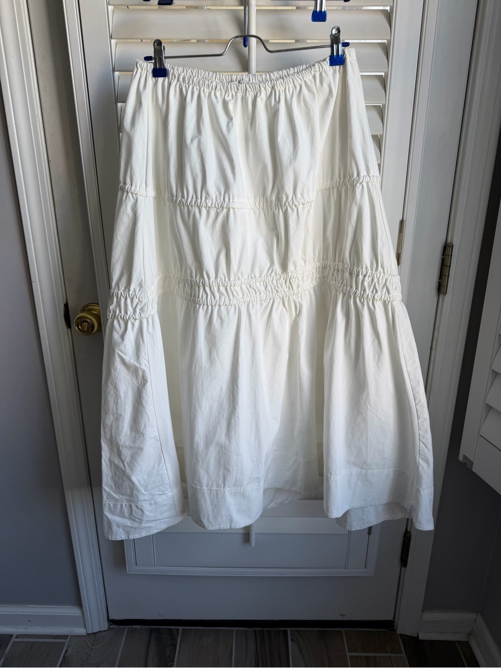 NWT Moon River Ivory Tiered Maxi Skirt Size M